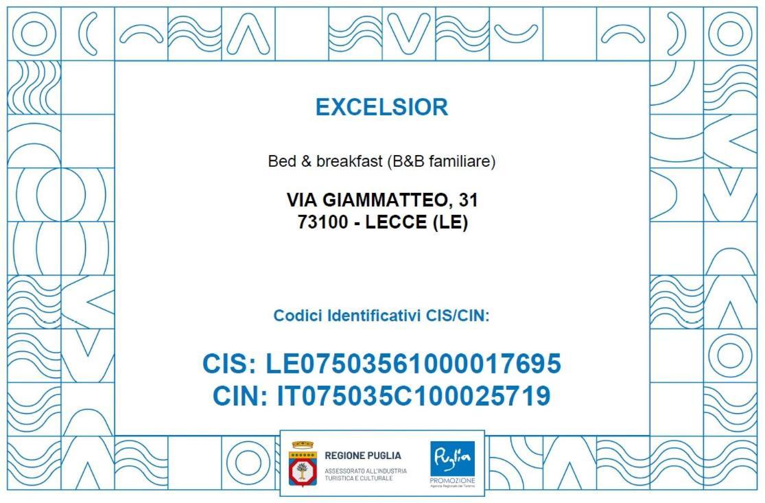 B&B Excelsior Lecce Bagian luar foto